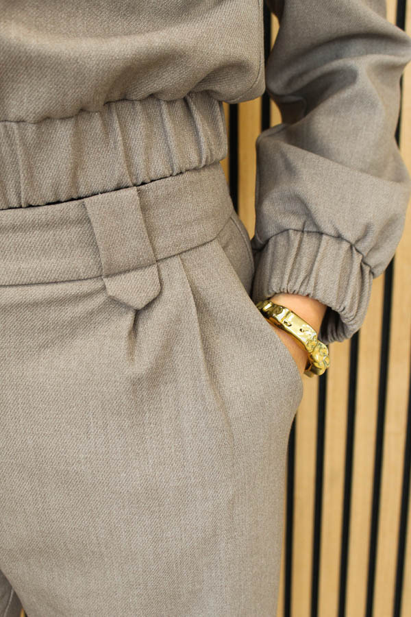 Wide_pantalon_taupe_-_Saida_2-5776