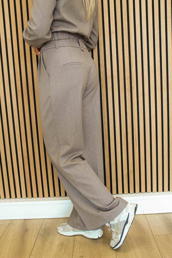 Wide_pantalon_taupe_-_Saida_3-5777
