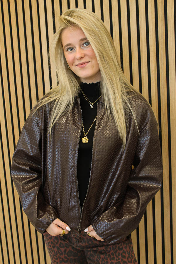 Burgundy_braided_jacket_-_Lola-3