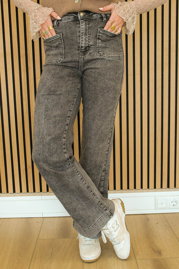 Flared_jeans_grijs_-_Kitty-6489