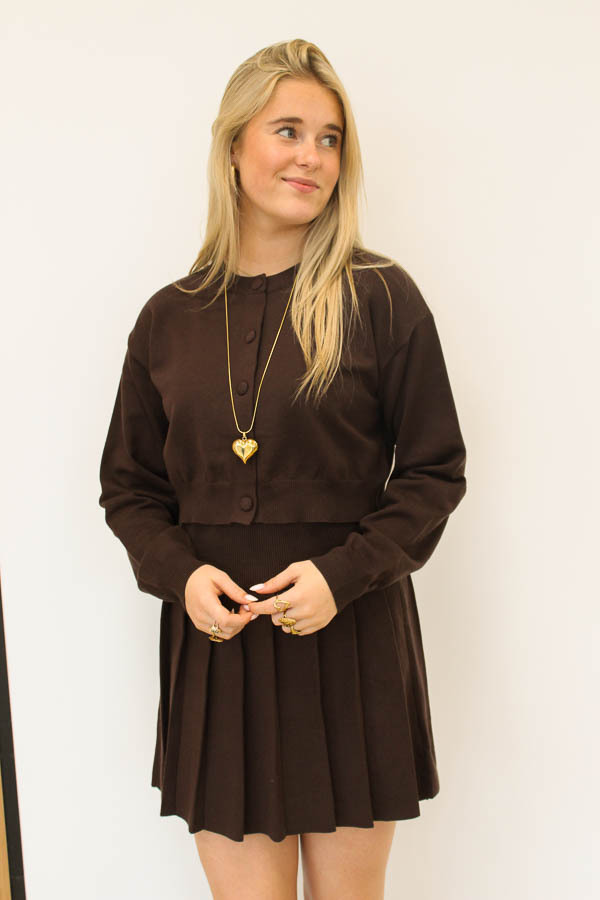 Cropped_vest_bruin_-_Sage-6758